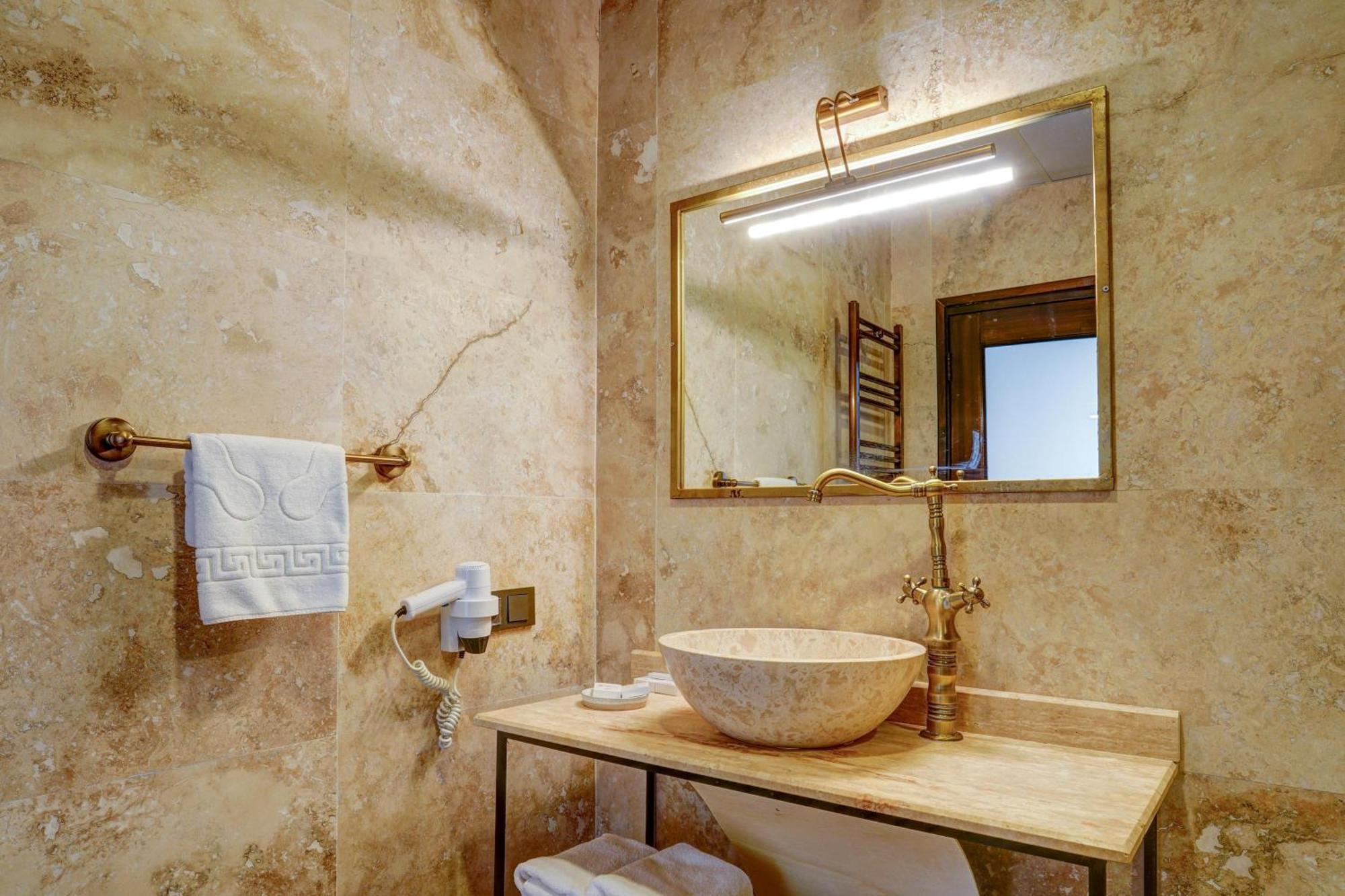 A La Mode Cappadocia Hotel Goreme Bagian luar foto